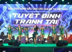 Thủy Tiên tại tuyệt đỉnh tranh tài